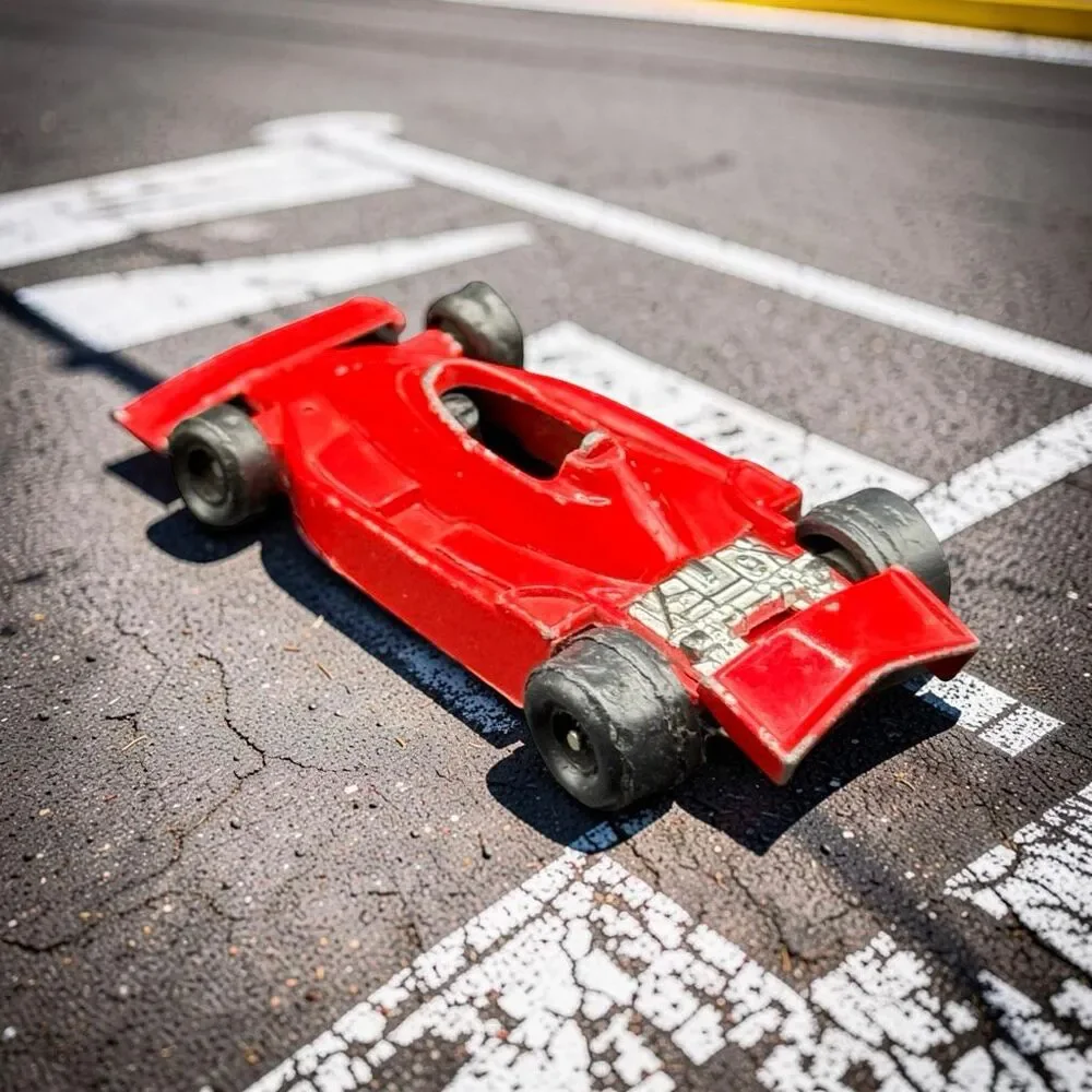 Vintage 1980's Black Widow Red F1 Formula Race Car Diecast Indy A71